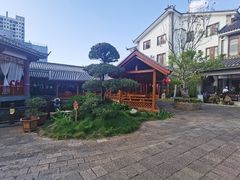 -香麒园·过桥米线·南湖雅宴