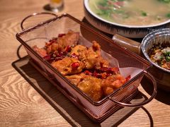 吃得慢就没的鸡翅中-苦尽酒馆·川菜(鼓楼店)