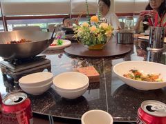 -老唐三下锅 ·张家界地标美食(溪布街店)