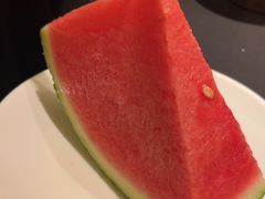-钱小奴海鲜自助黑金店(杭州滨江龙湖店)