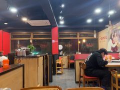 -鲁员外地锅鸡地锅鱼(古墩路店)