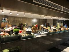 自助取餐区-圆顶阁西餐厅(郑州索菲特国际饭店 )