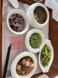 -拾玥国际月子会所(凯宾斯基店)