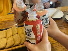 -猫爷的腔调·黔小馆(交大医学住宅区店)