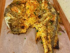 -白仁仔· 活烤海鲜 宵夜(豫园店)