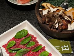 -三出山火锅(万象天地店)