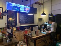 -拖板鞋咖啡旅行酒店(春熙路地铁站店)
