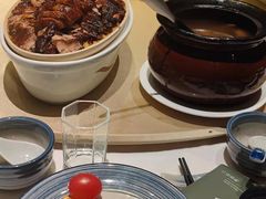 -八府香鸭·啫啫煲(华山路店)