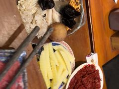 -沸炉重庆老火锅(军事博物馆店)