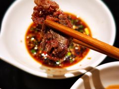 -潮汕三宝鲜牛肉火锅