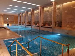 -成都华尔道夫酒店游泳池