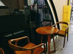 -本来不该有·鲜果咖啡(大梅沙店)