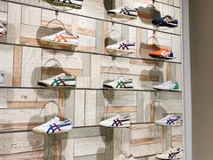 -Onitsuka Tiger(港汇恒隆广场店)