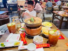 -阿润打边炉·鲜切鸡煲(华漕店)