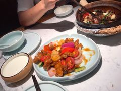 古法菠萝咕噜肉-大榕树下顺德菜(融创茂店)