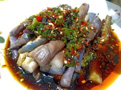 肉末茄子-老妈私房鱼头(欧洲城店)