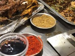 -老广烧烤(骆驼山康馨园店)