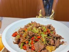 小炒黄牛肉-湘船·精致湖南菜(荆州吾悦广场店)