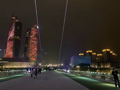 -南京眼步行桥