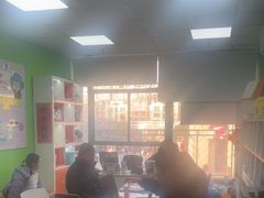 -昂立青少儿成长中心(普陀中环百联校区)