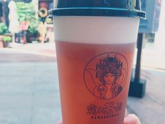 -霸王茶姬(南亚风情第壹城店)