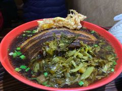 -小龙大肉面馆
