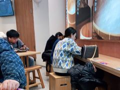 大堂-小满手工粉(杭州滨江龙湖店)