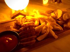 薯类拼盘-深蓝超市Alcohol Player餐酒吧
