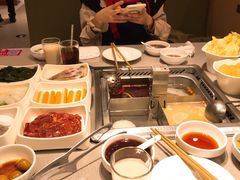 -海底捞火锅(新松江路店)