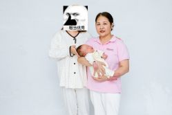 -童谣里医疗级月子中心(独栋湖景店)