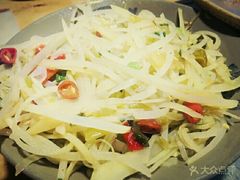 -味老大土碗菜(中山三路店)