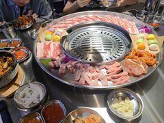 -哈哈碳都·牛肋条无限自助烤肉(宝龙店)