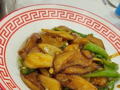 -九妹农家大铁锅东北菜(江湾店)
