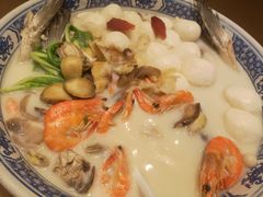八宝鱼头-山外山菜馆(玉泉路店)