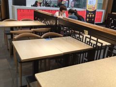 大堂-大娘水饺(浒崇路大润发店)