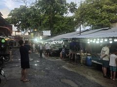 -拉威海鲜市场