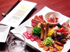 什锦牛肉拼盘-金柚子韩国烤肉(威宁路店)