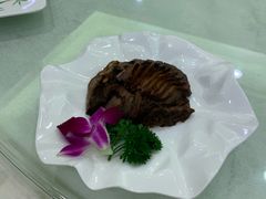 -梅龙镇酒家(南京西路总店)