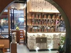 -呷哺呷哺(万达新世界店)