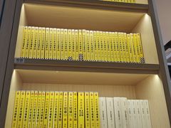 -新华书店(泉城路店)
