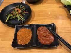 -肉甲韩国木炭烤肉(新壹街1店)