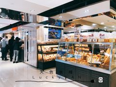 面包甜点陈列柜-山崎面包(第一八佰伴店)