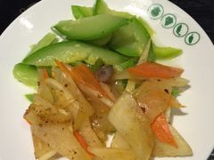 -严厨老坛酸菜鱼(吴江万宝店)