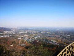 -鬼笑石后山停车场