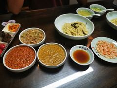 -裕兴记•蟹黄面馆(人民广场店)