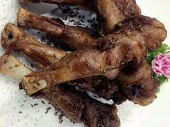 -宜宾海鲜酒家·三十年老字号