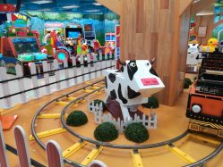 -莫莉幻想儿童乐园(武汉保利广场店)