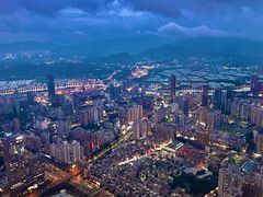 -平安金融中心云际观光层