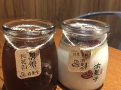 -渝是乎川渝小炒(新世界百货望京店)