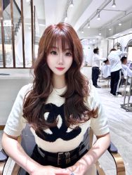 -妃格美发沙龙·烫发·染发